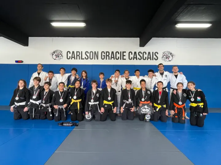 Carlson Gracie Cascais R. Bombeiros Voluntários 13 Lj B-RC — Jiu-jitsu brasileiro em Quinta de São Martinho, Alcabideche