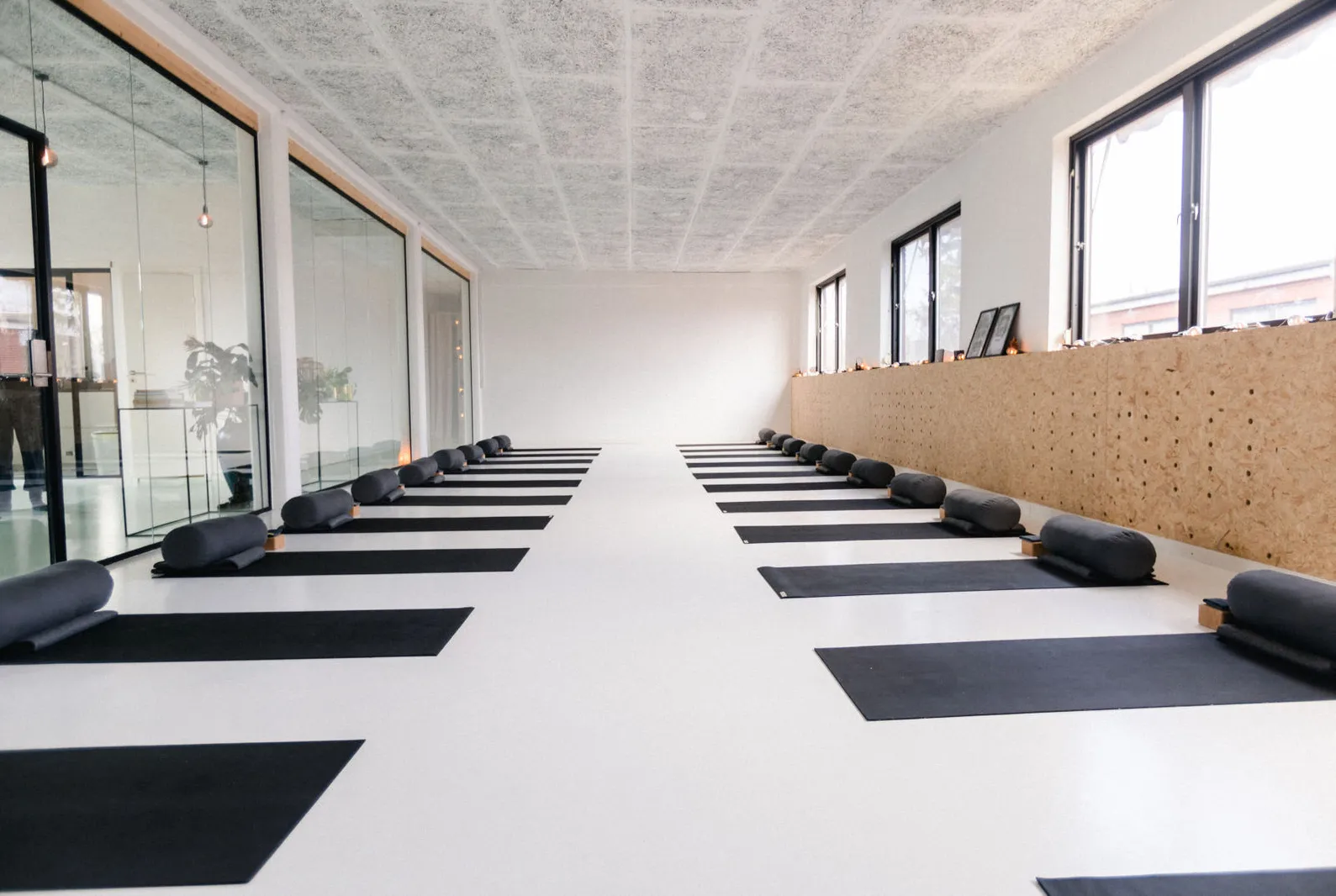 Laura Linding Yoga og Velvære — yoga-studio i Værløse — 3
