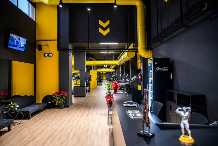 Sirius Fitness Club — palestre-studio a Falsomiele, Palermo — 2