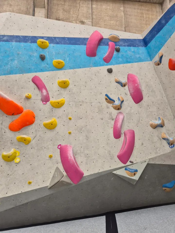 The North Wall — escalada-studio em Porto — 3