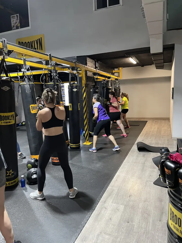 Brooklyn Fitboxing Sanchinarro — artes marciales-studio en Hortaleza, Madrid — 2
