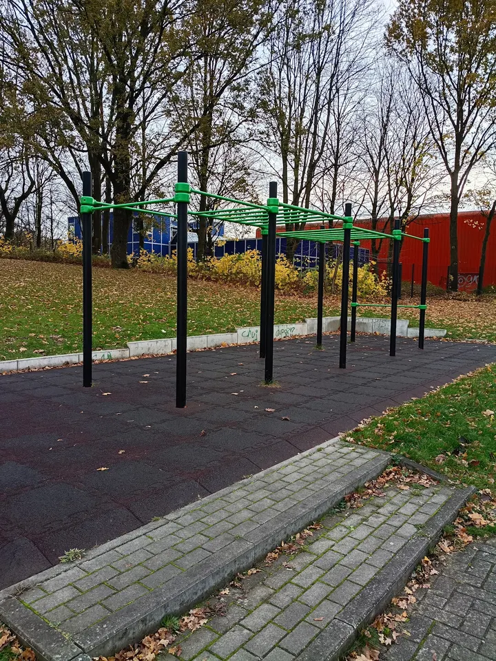 CaliX Park Mümmelmannsberg — Calisthenics in Billstedt, Hamburg