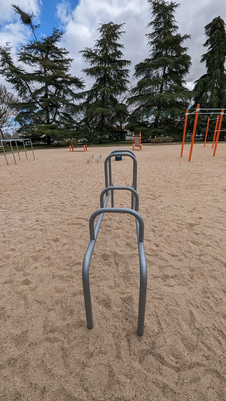 Street Workout - Calistenia — estudio de fitness-studio en El Carrascal, Leganés — 2