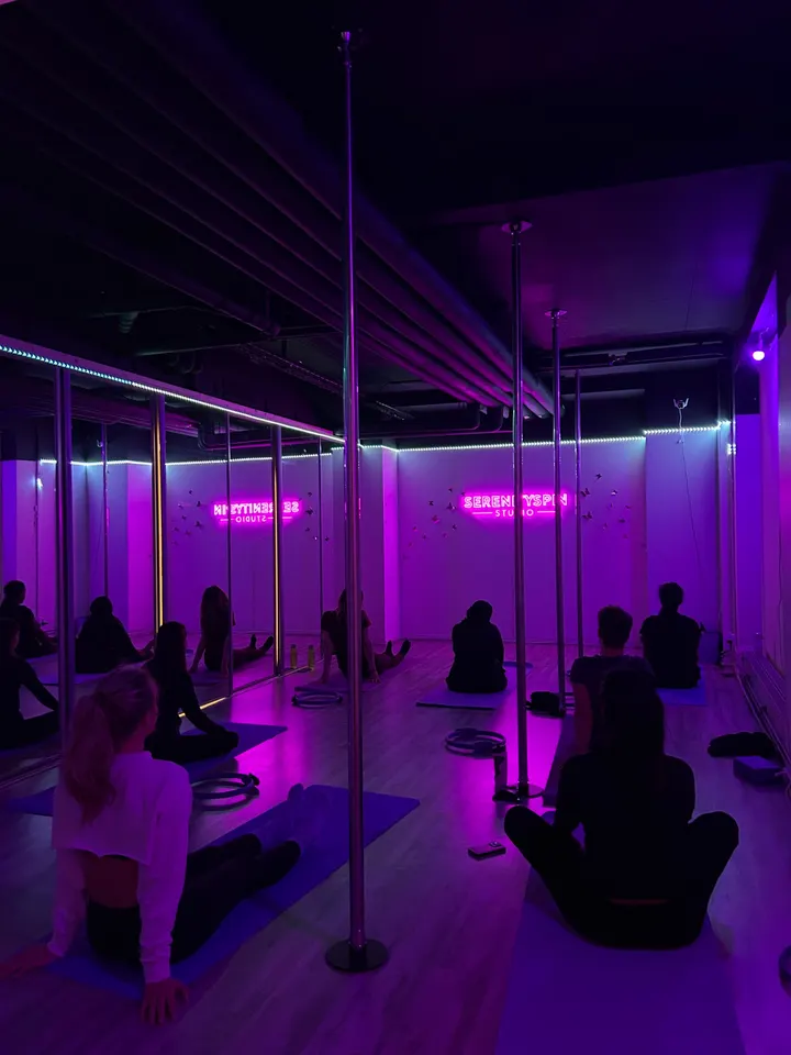 Serenity Spin Studio — pole fitness-studio i Malmö — 4