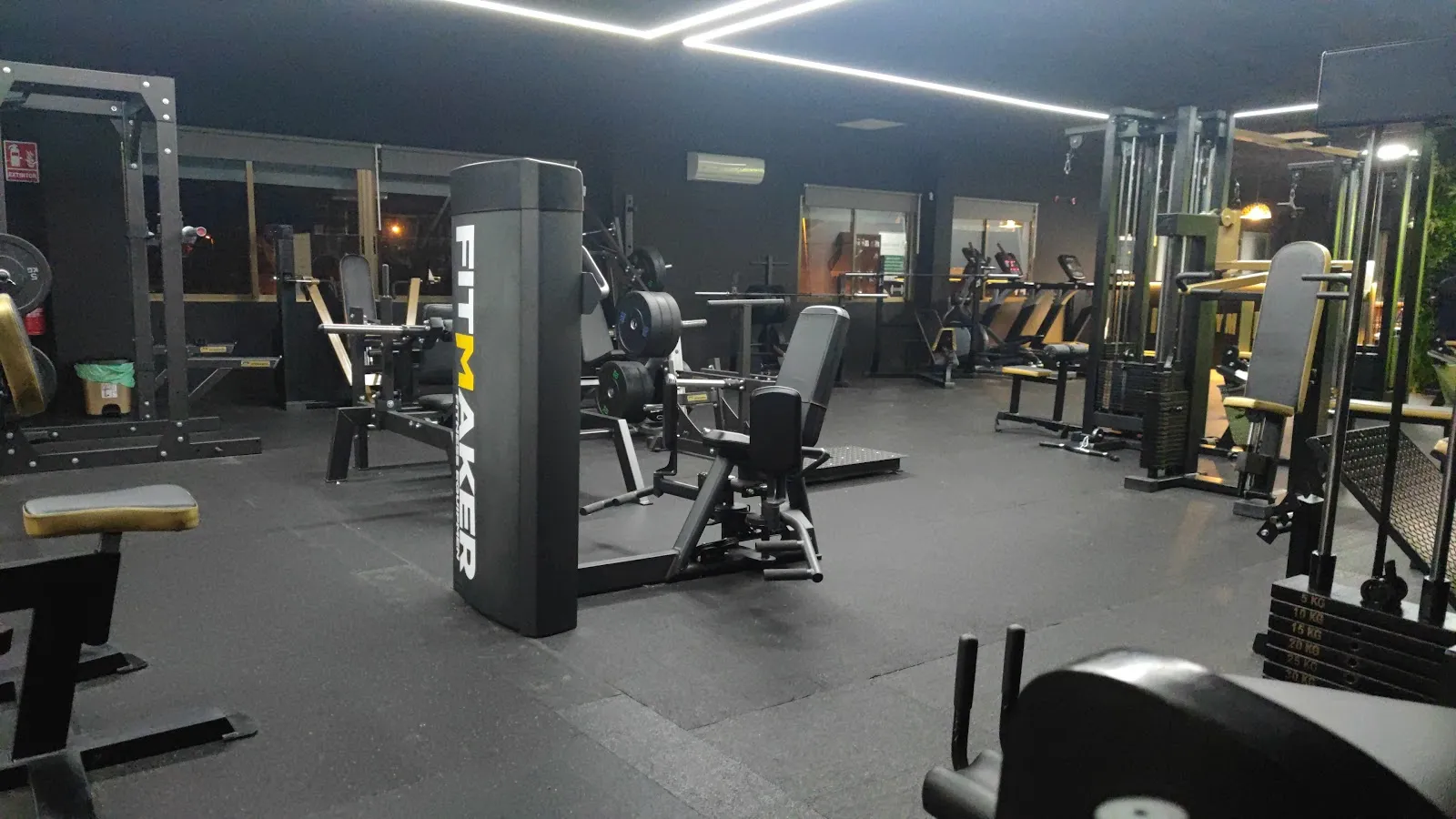 Lifegym — estudio de fitness-studio en Redován — 4