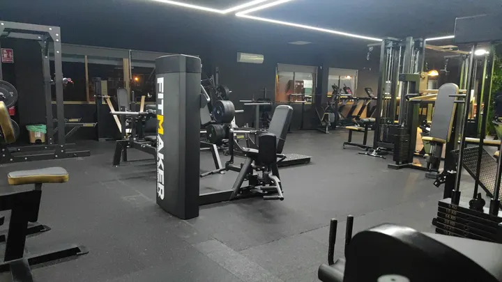 Lifegym — estudio de fitness-studio en Redován — 4