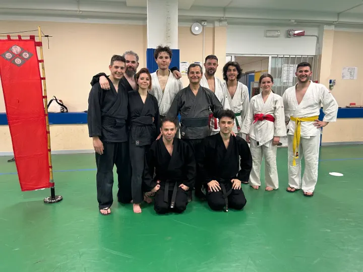 Yoshin Ryu - Sede ROKU — Arti marziali a Leumann, Collegno