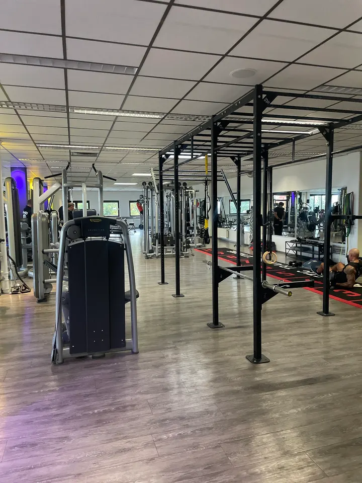 YOU-fit — fitnessstudio in Hofheim am Taunus, Frankfurt am Main — 3