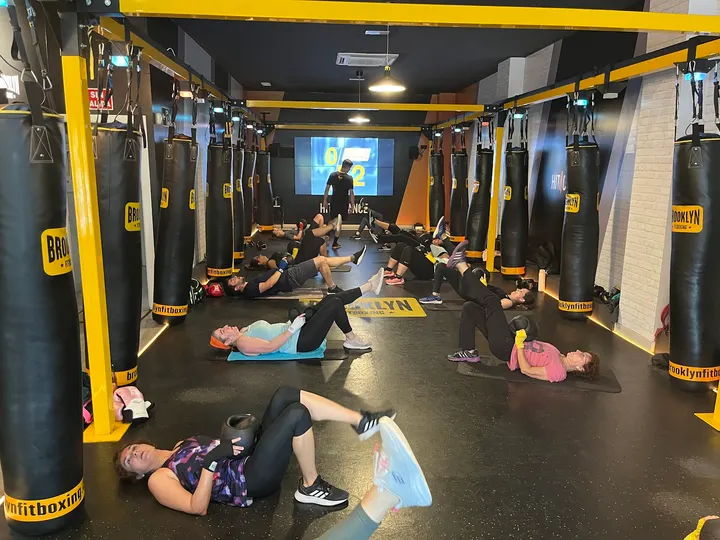Brooklyn Fitboxing Playa de san juan — Artes marciales en Alicante