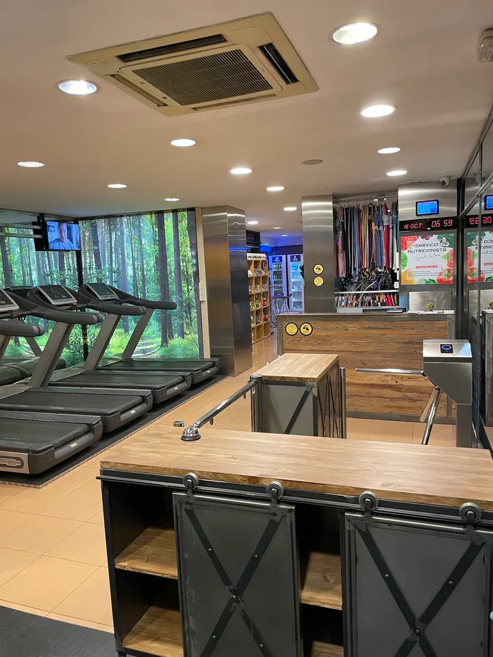 Magic Body — estudio de fitness-studio en Sant Antoni de Llefià, Badalona — 3