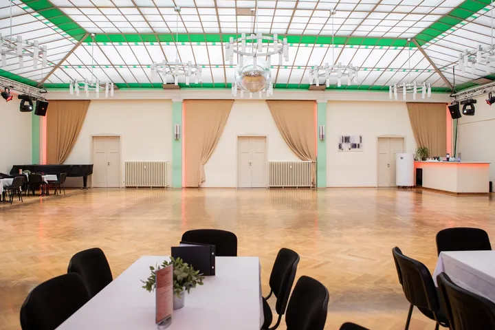 Tanzschule Fischer — tanz-studio in Naußlitz, Dresden — 2