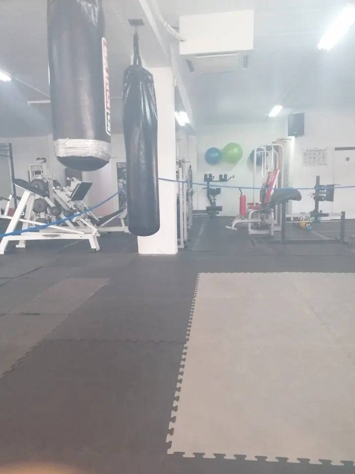 Acro Clube da Maia — ginásio-studio em Porto — 3