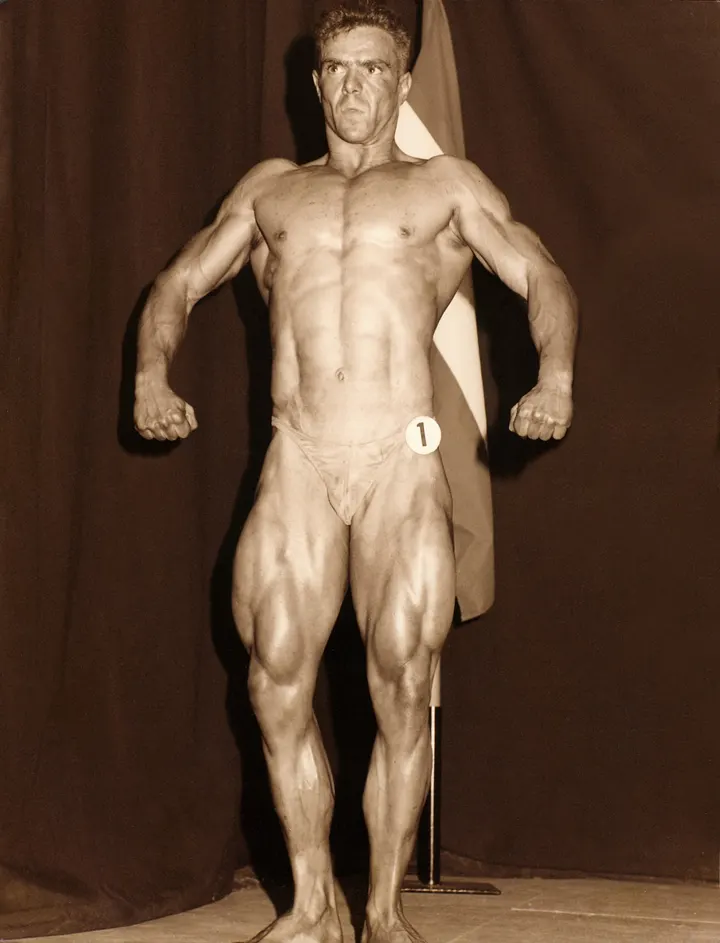 Agu Delgado Entrenador Personal — entrenamiento personal-studio en La Caleta, Málaga — 2