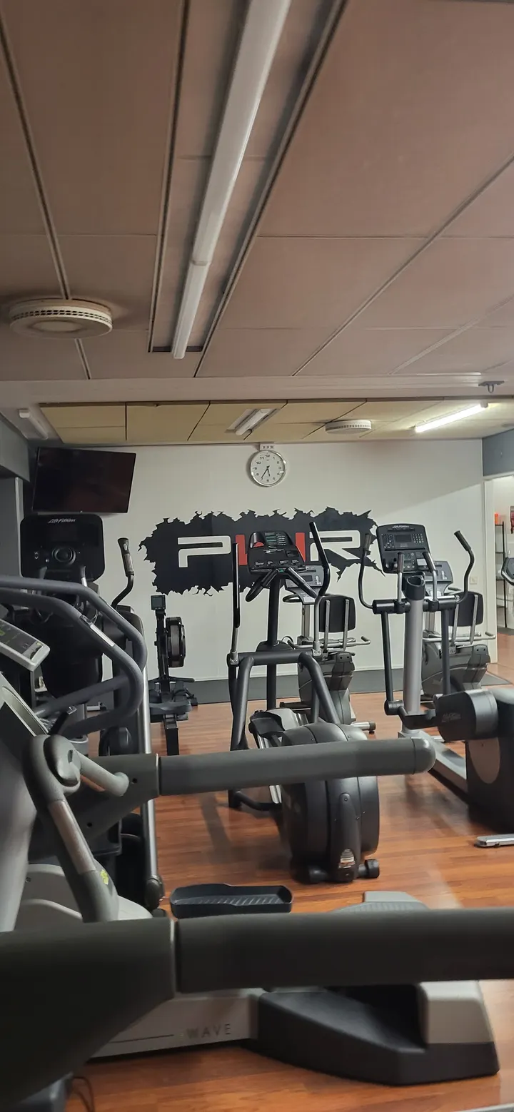 PWR Fit Center Vesijärvenkatu — fitnessstudio – Lahti — 4