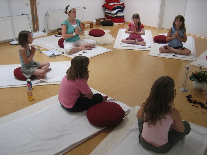 ADI SHAKTI YOGA — yoga-studio in Geismar, Göttingen — 2
