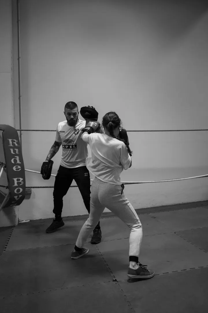 Club de boxeo Bienvenido alloza rosa — artes marciales-studio en Huelva — 3