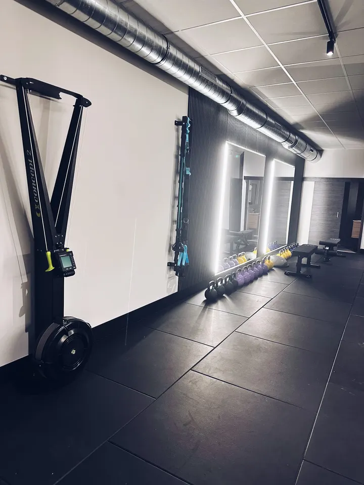 Iago Salvador Training Centre — entrenamiento personal-studio en Vigo — 3