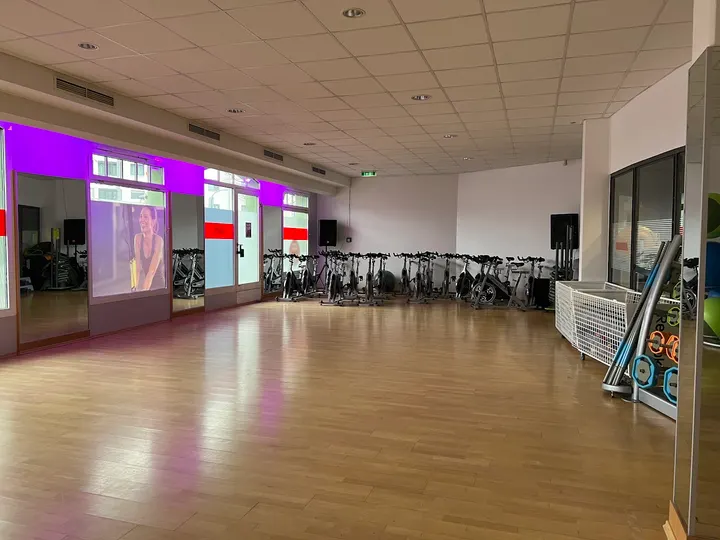 skyfit-Women Pasing — fitnessstudio in München — 3