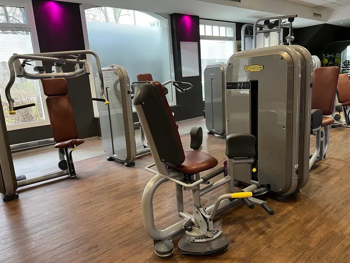 skyfit-Women Pasing — fitnessstudio in München — 4