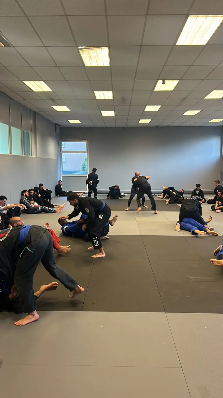 Grappling gennevilliers — jjb-studio à Gennevilliers, Paris — 3