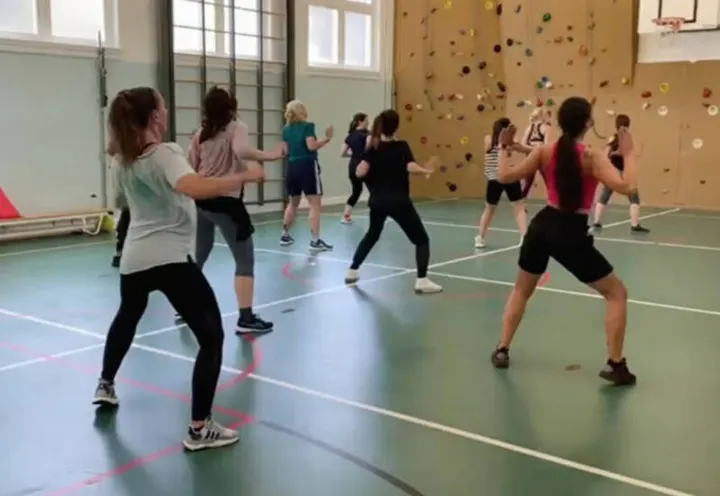 Sánchez Pastrana Dance & Fitness - Spicy 🌶 dance — dans-studio in Den Haag — 5