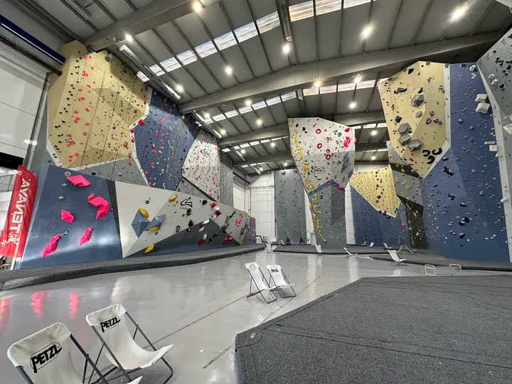 Sharma Climbing Gavà - Rocódromo Escalada Barcelona — Escalada en l'Eixample, Gavà