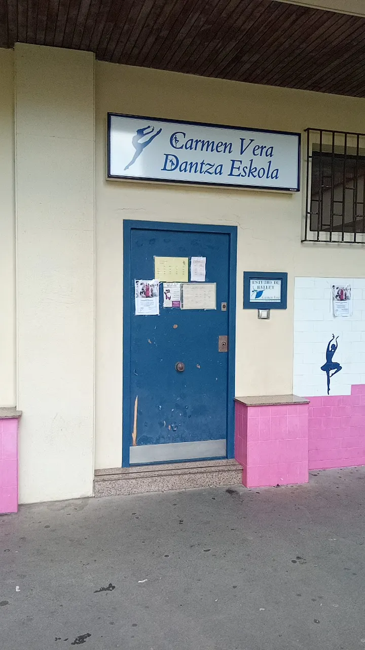 Estudio de Ballet Carmen Vera — baile-studio en Areeta / Las Arenas — 3
