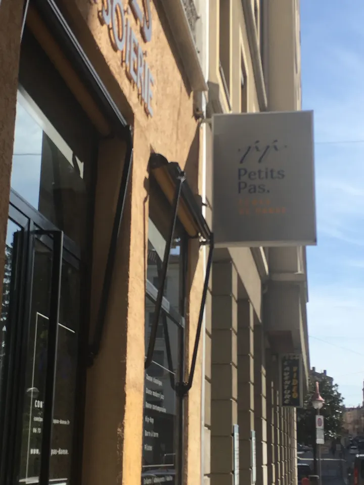 Ecole de danse PetitsPas — Danse à Caluire-et-Cuire