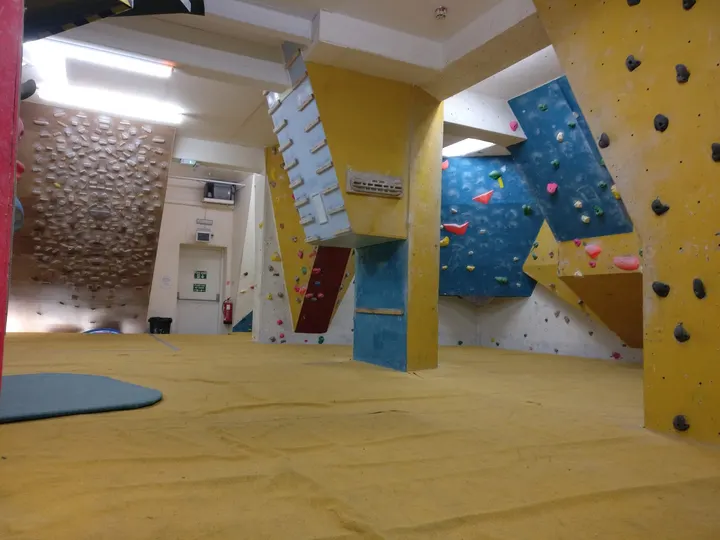 Glasgow Climbing Centre — Climbing in Bellahouston, Glasgow