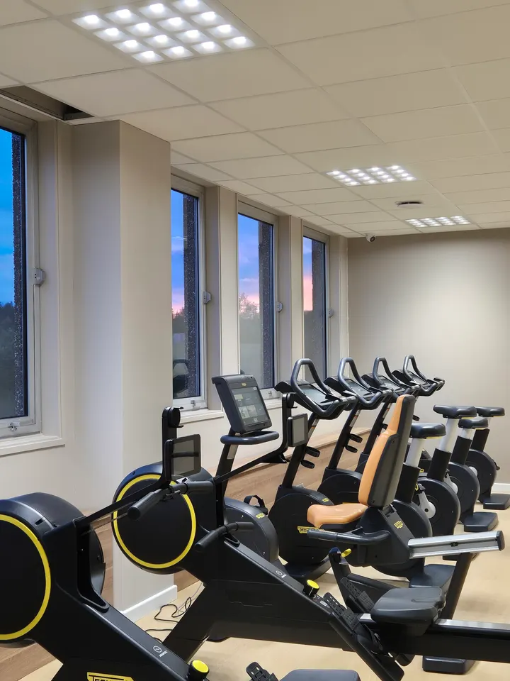 Jurafit Park — salle de fitness-studio à Saint-Laurent-en-Grandvaux — 2