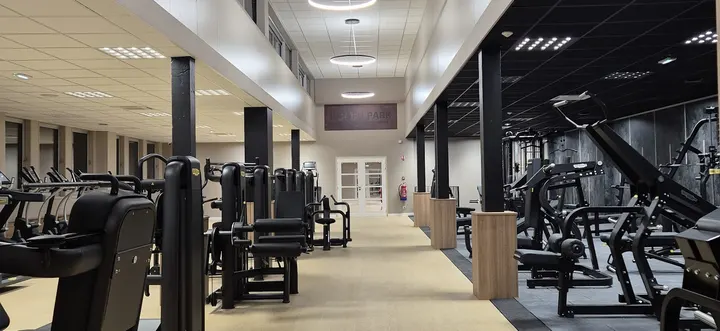 Jurafit Park — salle de fitness-studio à Saint-Laurent-en-Grandvaux — 3