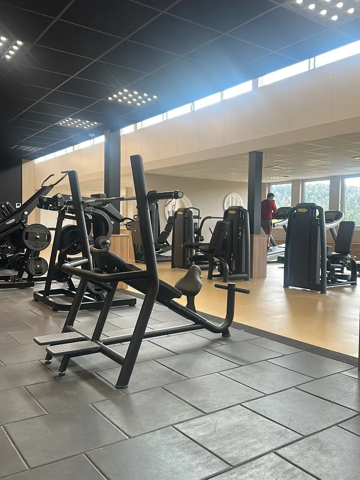 Jurafit Park — salle de fitness-studio à Saint-Laurent-en-Grandvaux — 3