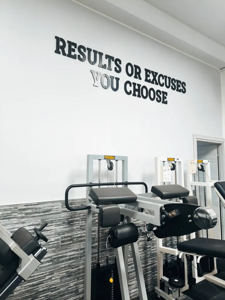 New Power Gym — palestre-studio a Commenda, Brindisi — 3