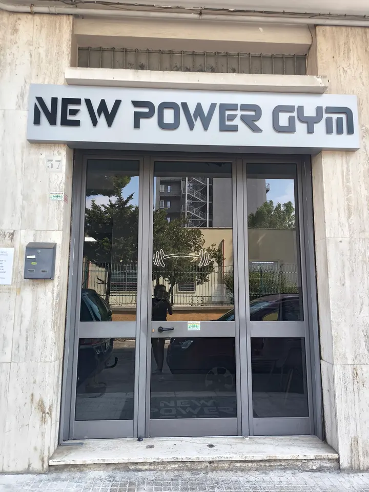 New Power Gym — palestre-studio a Brindisi — 3