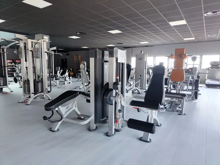 Fisico Fitness Club — palestre-studio a Pederobba — 4