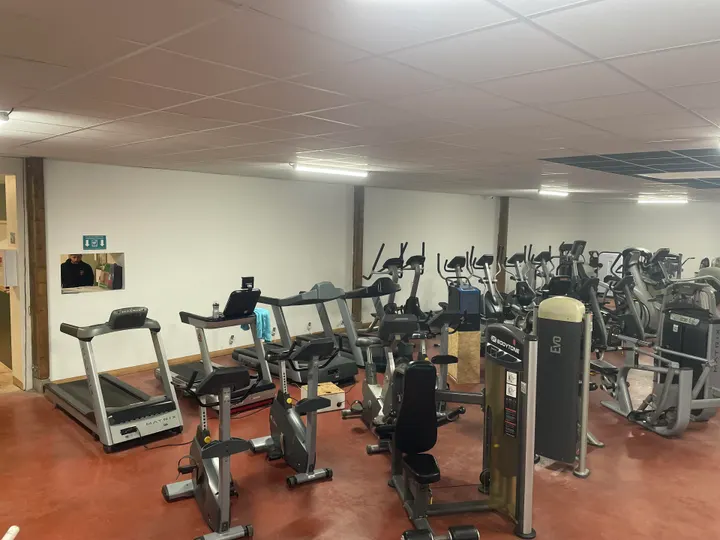 Training Club — salle de fitness-studio à Avranches — 2