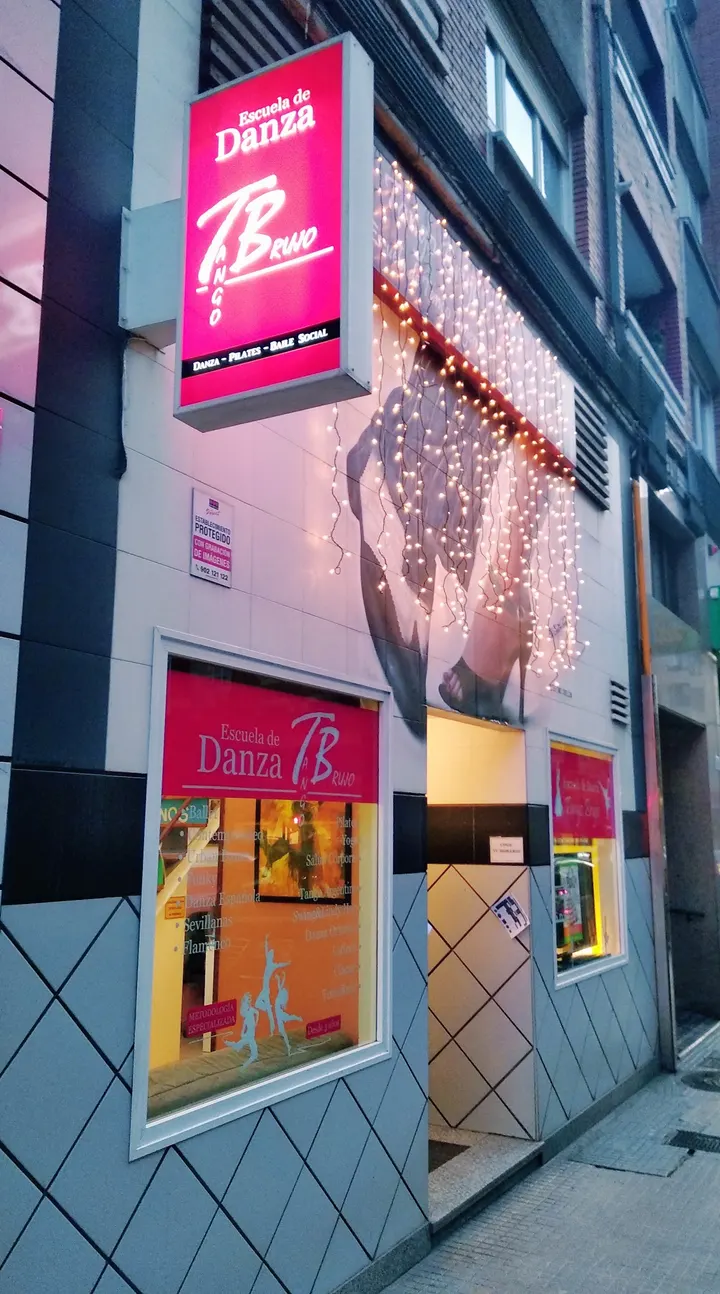 Escuela de Danza Tango Brujo — baile-studio en Gijón — 5