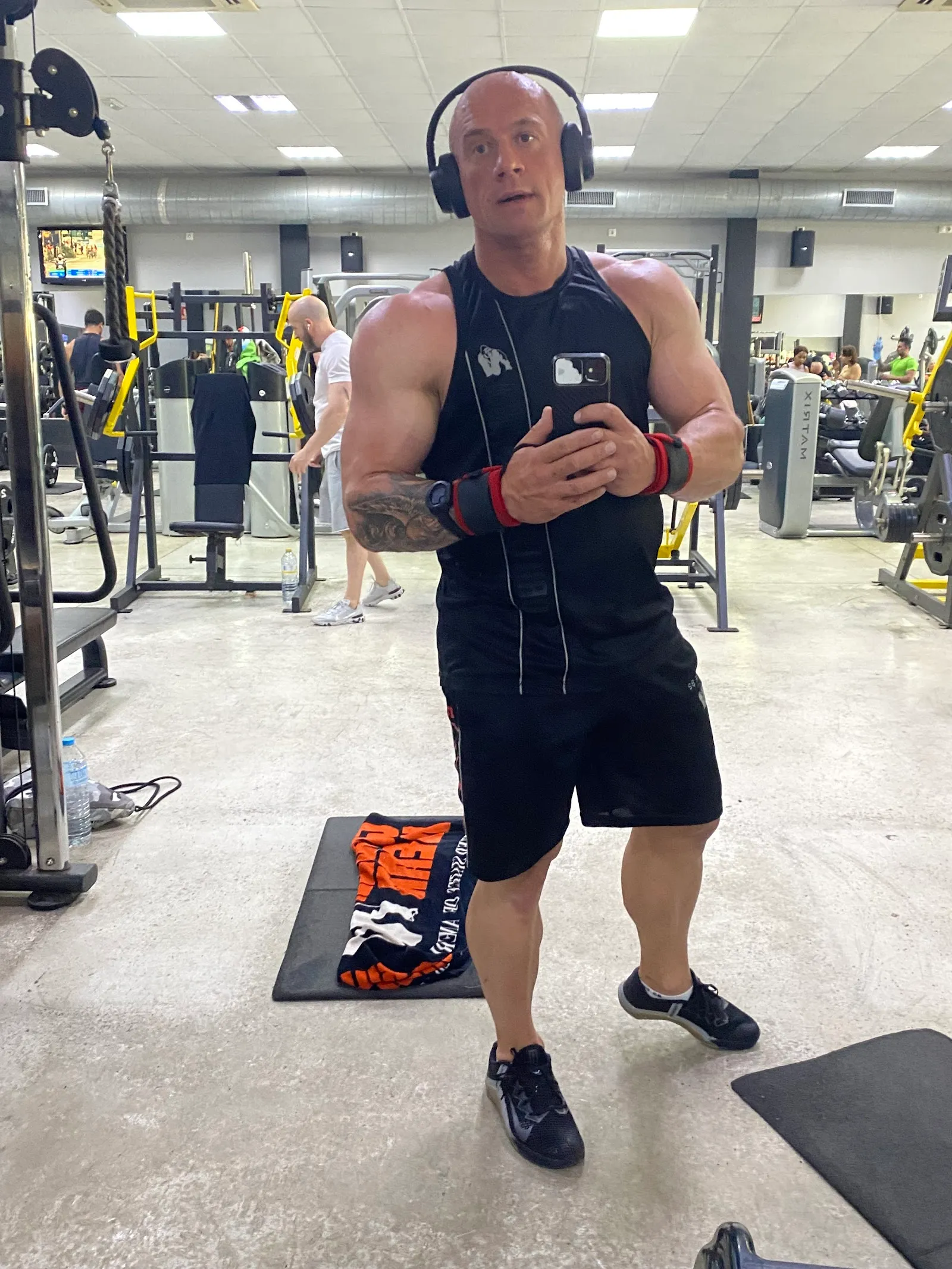 IRON FAN — estudio de fitness-studio en Torrevieja — 3
