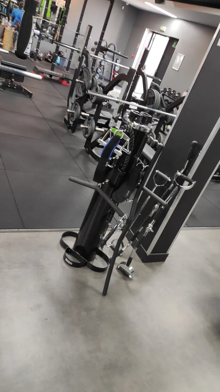 Sjm Fit — salle de fitness-studio à Compiègne — 4