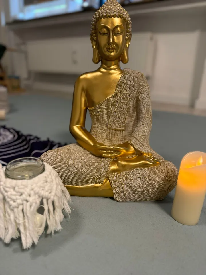 Klangkörperchen - Klangmassage und Klangmeditation — meditation-studio in Braunsfeld, Köln — 3