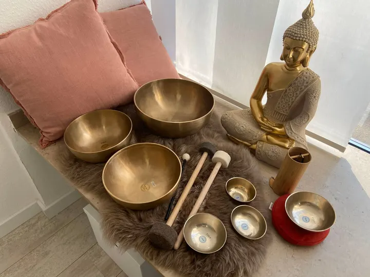 Klangkörperchen - Klangmassage und Klangmeditation — meditation-studio in Köln — 3