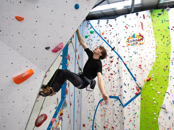 Sct Climbing — Climbing in Nimble Nook, Oldham