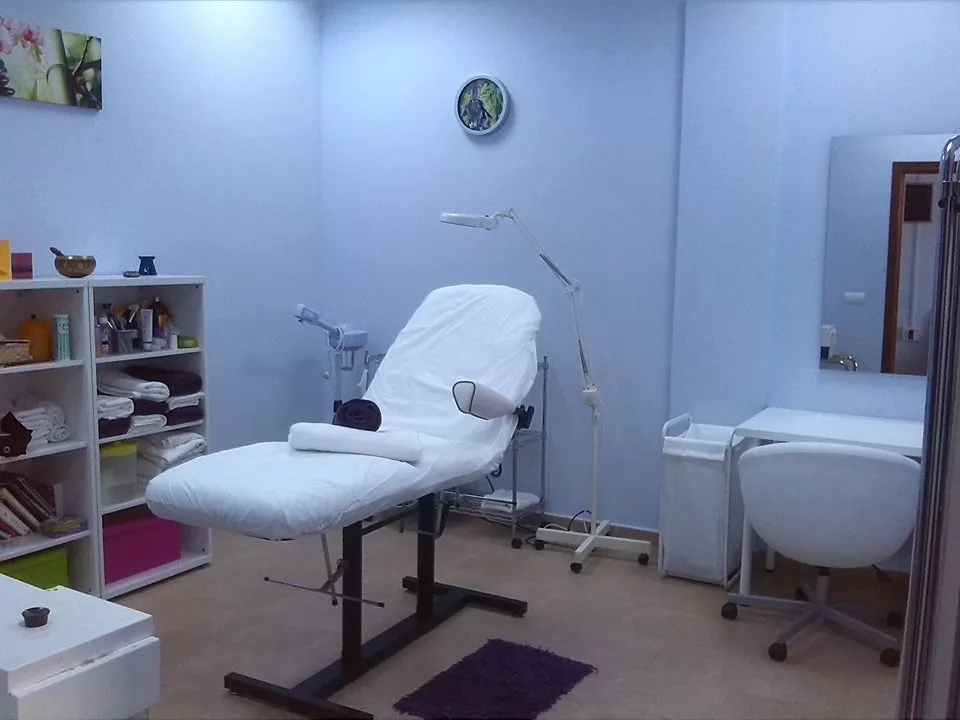 Respira Estepona. Pilates, Yoga y Estética Natural — yoga-studio en Estepona — 5