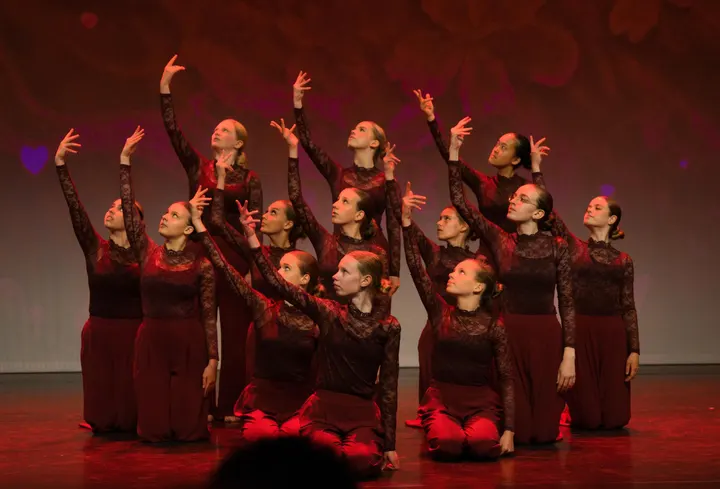Double You Dance — Dans in De Hoef, Waalwijk