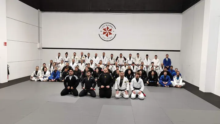 Gaman Martial Arts y Striking Eskola — artes marciales-studio en Betoño, Vitoria-Gasteiz — 2