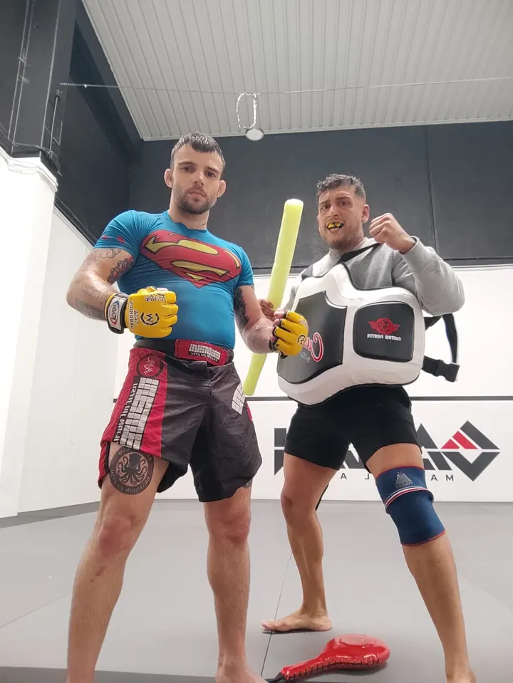 Gaman Martial Arts y Striking Eskola — artes marciales-studio en Vitoria-Gasteiz — 5