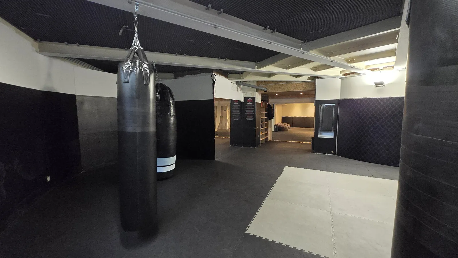 Castle Gym Bonn — träningsstudio i Bonn — 2