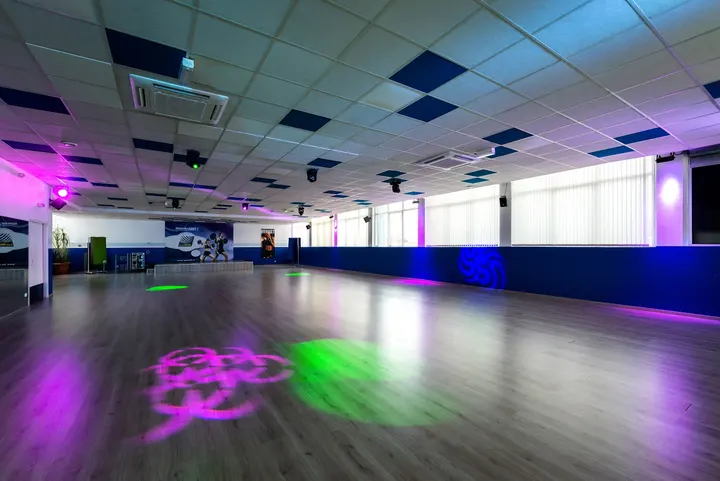 Wellness — salle de fitness-studio à Cornières, Ville-la-Grand — 2