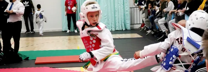 Taekwondo Akabbouz Gouda🥋 — Vechtsport in Korte Akkeren, Gouda
