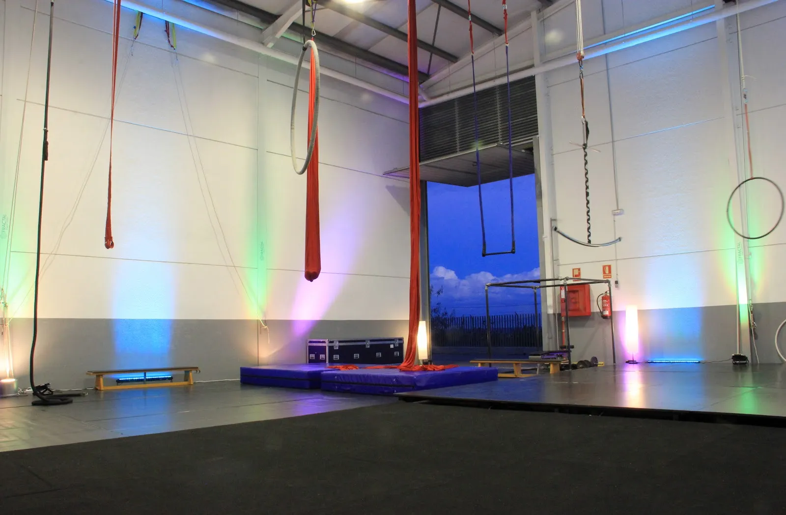 Espacio Fractal — baile-studio en Pla de la Vallonga — 2